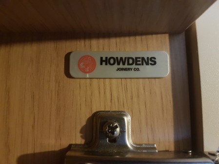 Howdnes.jpg